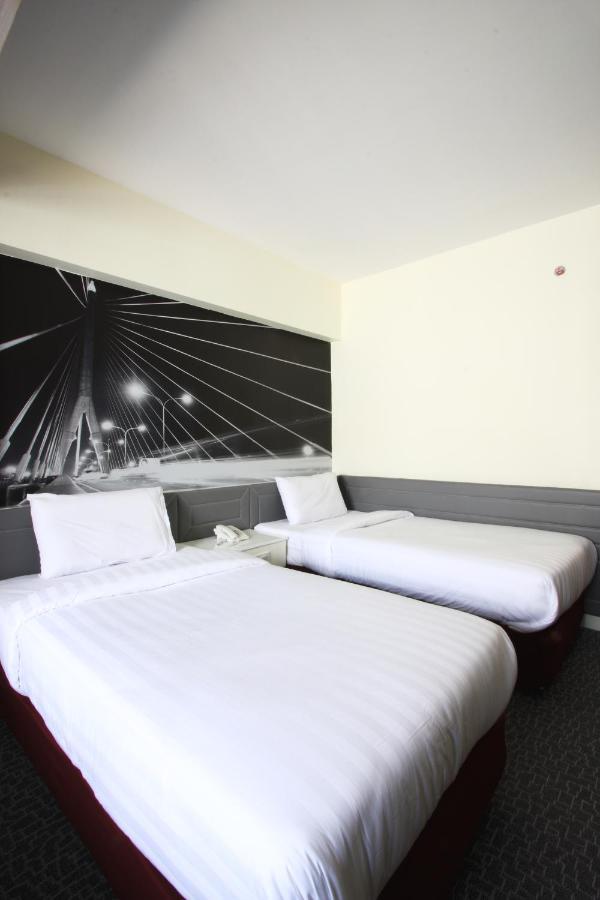 Royal Delight Hotel Bangkok Exterior photo